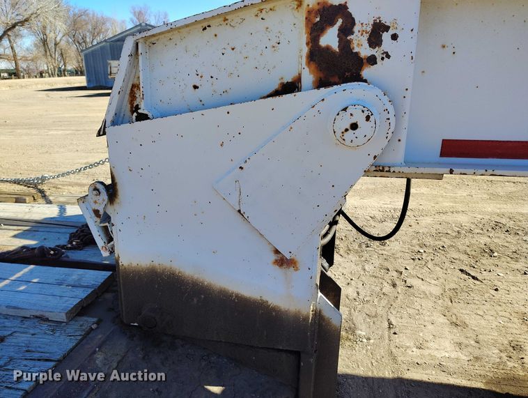 image for item IH9445 1996 Atoka lowboy equipment trailer