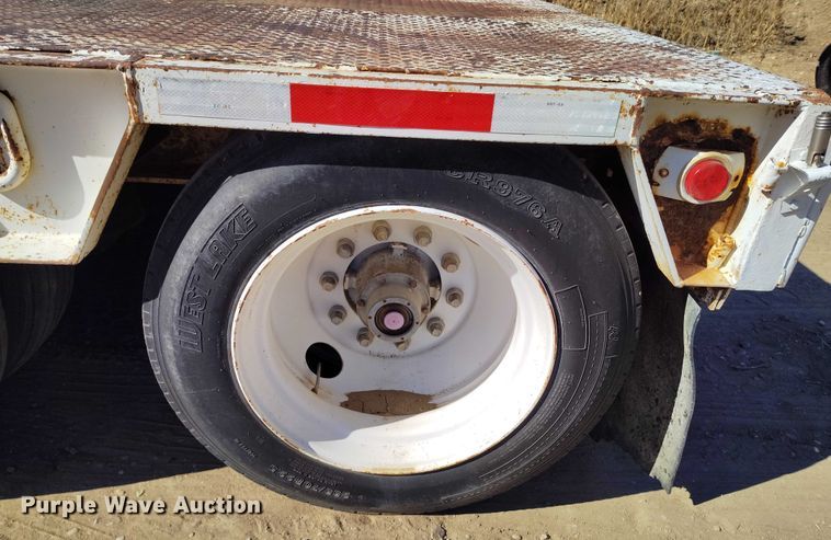 image for item IH9445 1996 Atoka lowboy equipment trailer