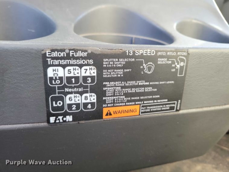 image for item NK9795 2017 International  Prostar semi truck