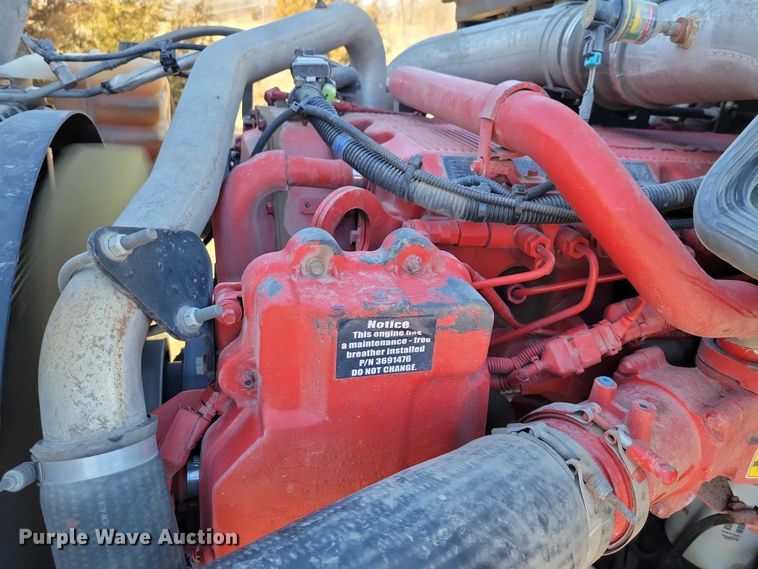 image for item NK9795 2017 International  Prostar semi truck