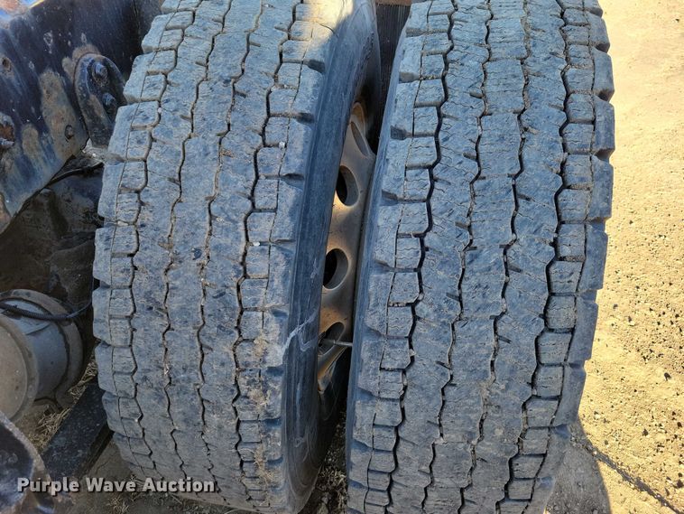 image for item NK9795 2017 International  Prostar semi truck