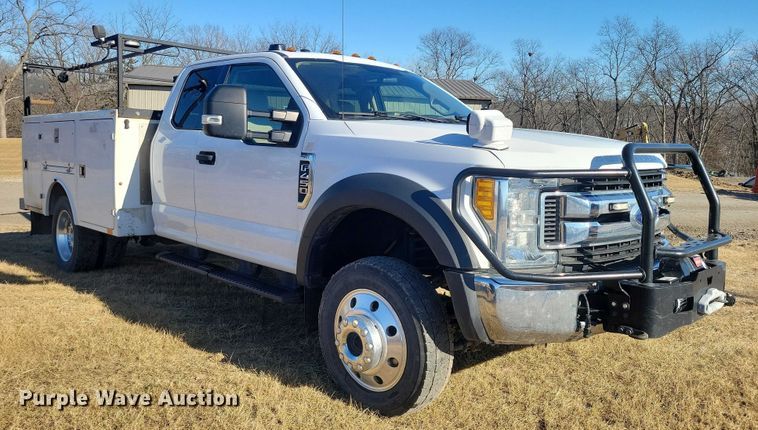 image for item NK9796 2017 Ford F450 Super Duty Ext. Cab utility / service truck