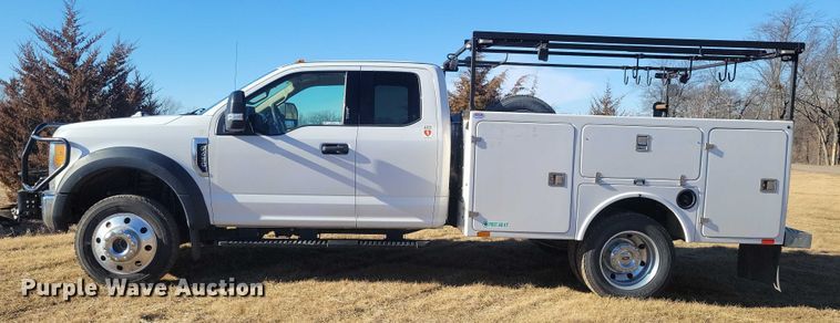 image for item NK9796 2017 Ford F450 Super Duty Ext. Cab utility / service truck