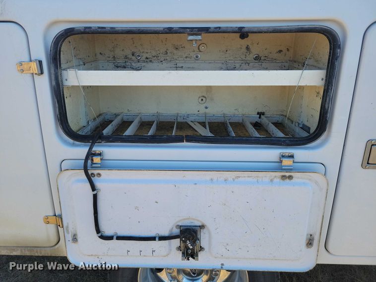 image for item NK9796 2017 Ford F450 Super Duty Ext. Cab utility / service truck