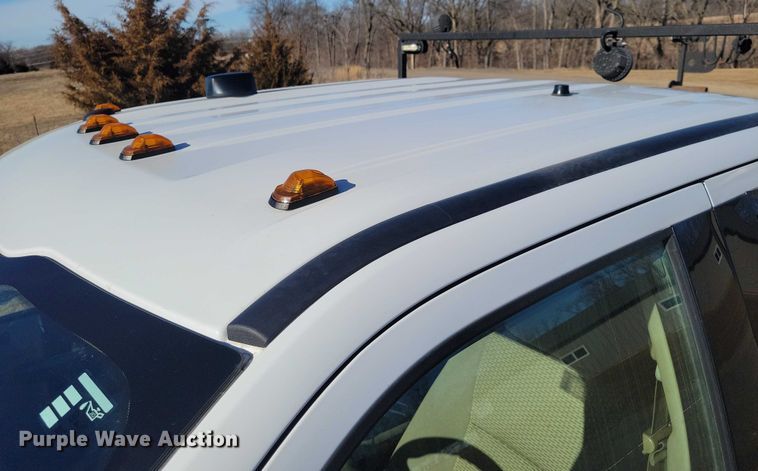 image for item NK9796 2017 Ford F450 Super Duty Ext. Cab utility / service truck