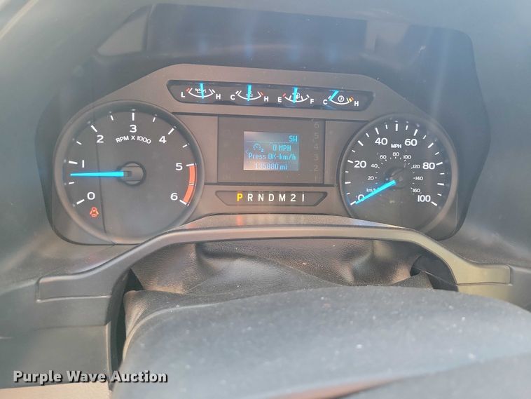 image for item NK9796 2017 Ford F450 Super Duty Ext. Cab utility / service truck