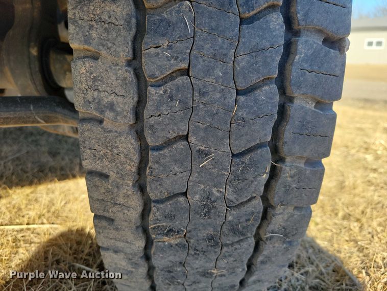 image for item NK9796 2017 Ford F450 Super Duty Ext. Cab utility / service truck