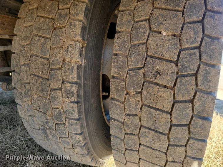 image for item NK9796 2017 Ford F450 Super Duty Ext. Cab utility / service truck