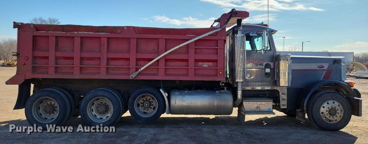 image for item NK9798 1990 Peterbilt 379 dump truck