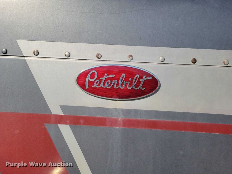 image for item NK9798 1990 Peterbilt 379 dump truck