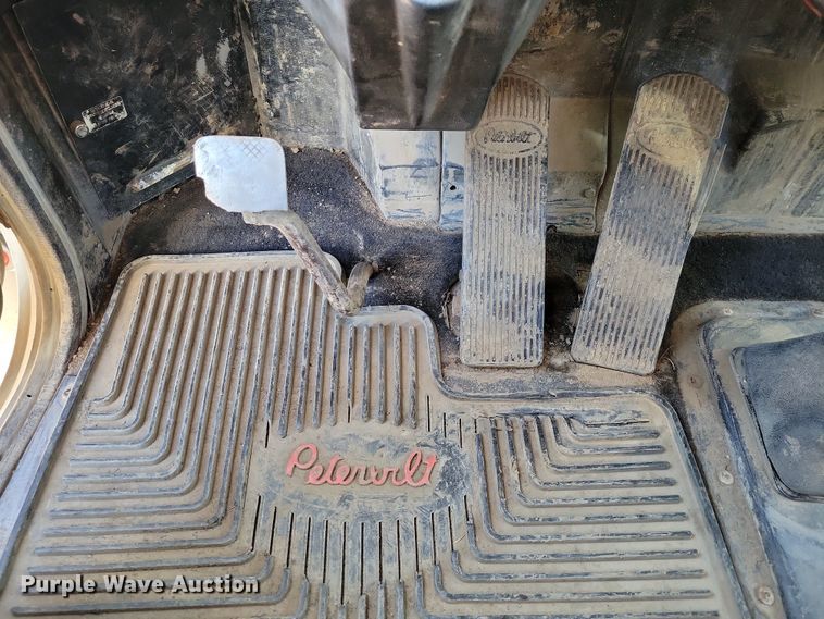 image for item NK9798 1990 Peterbilt 379 dump truck