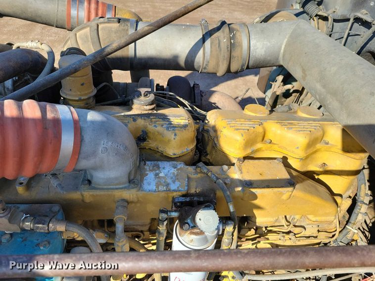 image for item NK9798 1990 Peterbilt 379 dump truck