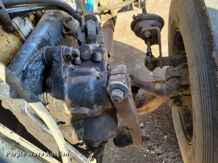 image for item NK9798 1990 Peterbilt 379 dump truck