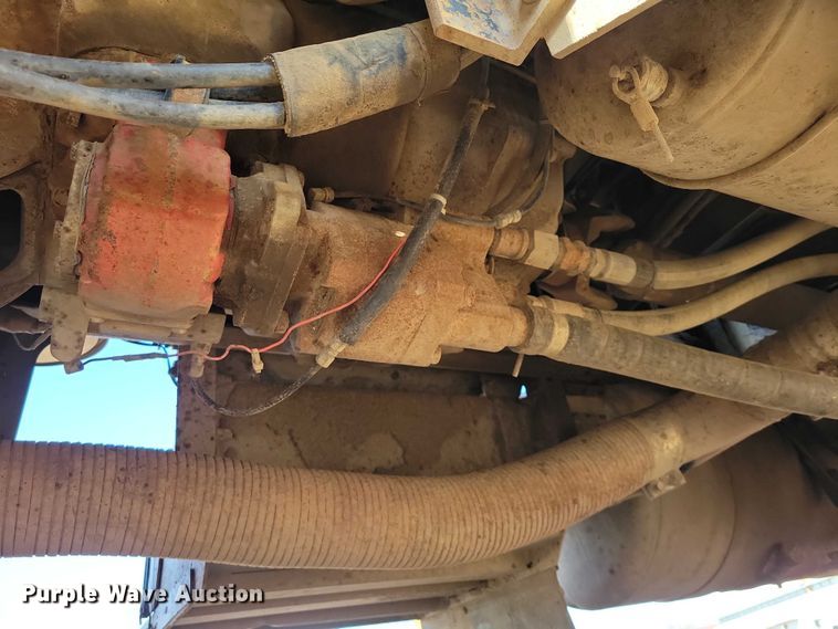 image for item NK9798 1990 Peterbilt 379 dump truck