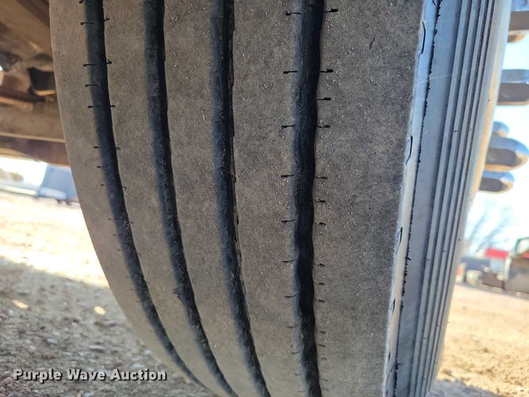 image for item NK9798 1990 Peterbilt 379 dump truck