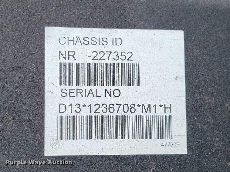 image for item NK9814 2020 Volvo VNL semi truck