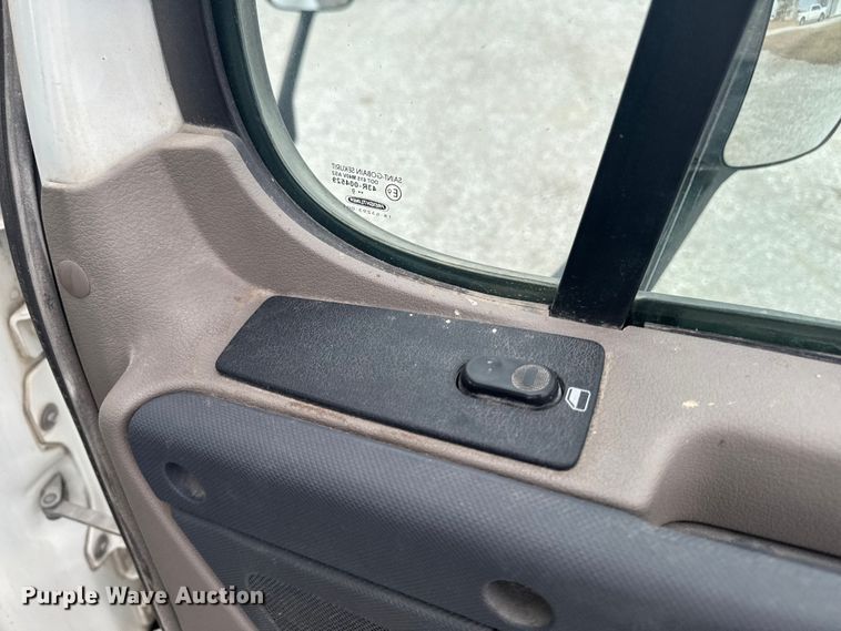 image for item OE9547 2011 Freightliner Cascadia semi truck