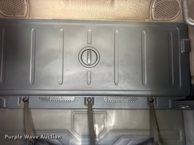 image for item YA0958 2013 Freightliner Cascadia semi truck