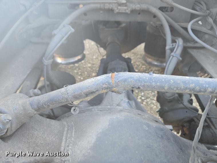 image for item YA1298 2019 Freightliner Cascadia  semi truck