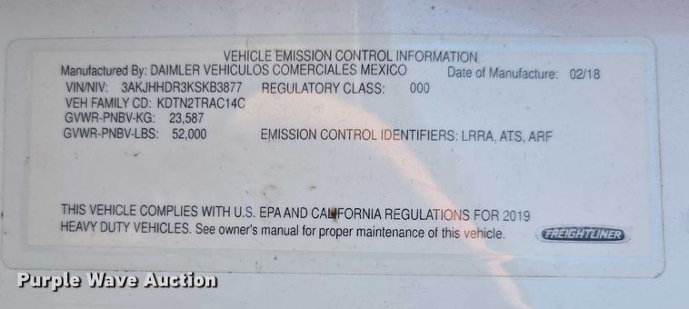 image for item YA1298 2019 Freightliner Cascadia  semi truck