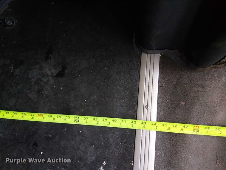 image for item YA1375 2018 Volvo VNL semi truck