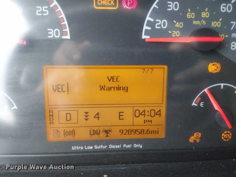 image for item YA1383 2017 Volvo VNL semi truck