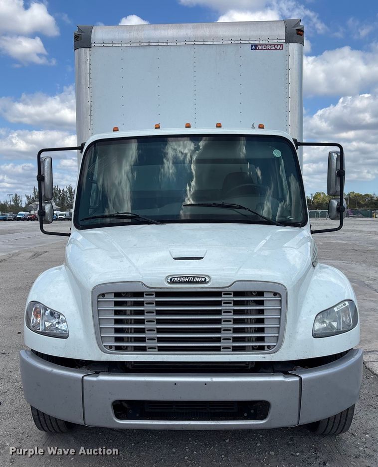 image for item YA1384 2019 Freightliner Business Class M2 box truck