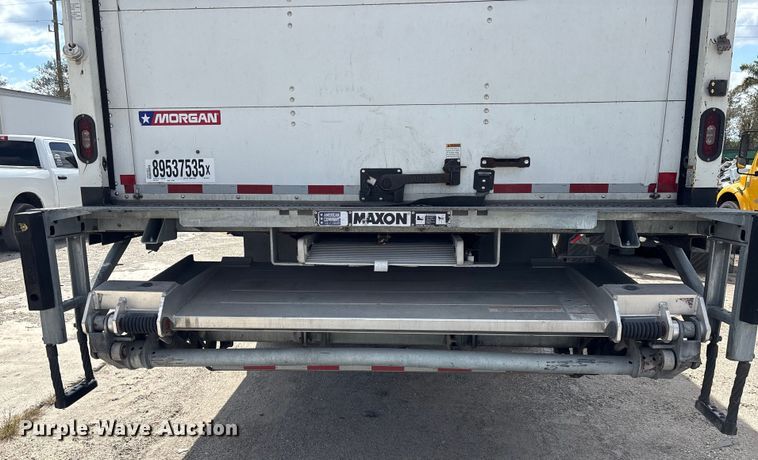 image for item YA1384 2019 Freightliner Business Class M2 box truck