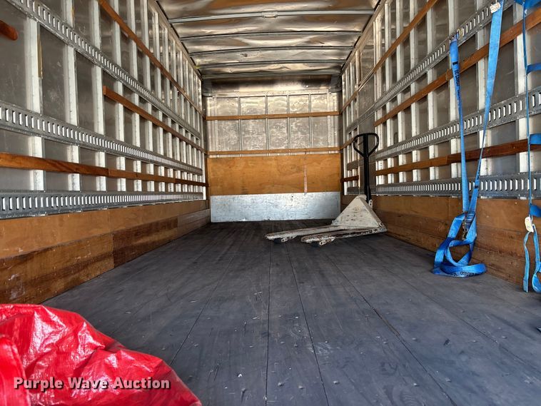 image for item YA1384 2019 Freightliner Business Class M2 box truck