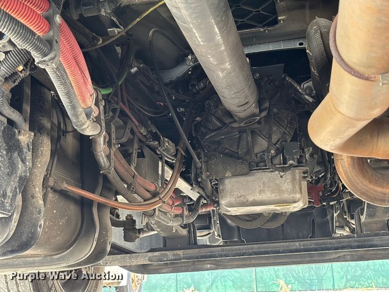 image for item YA1384 2019 Freightliner Business Class M2 box truck