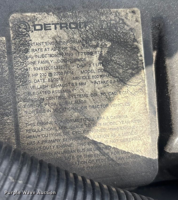 image for item YA1384 2019 Freightliner Business Class M2 box truck