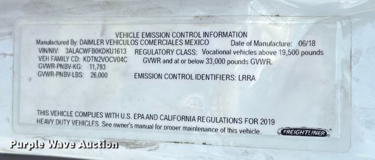 image for item YA1384 2019 Freightliner Business Class M2 box truck