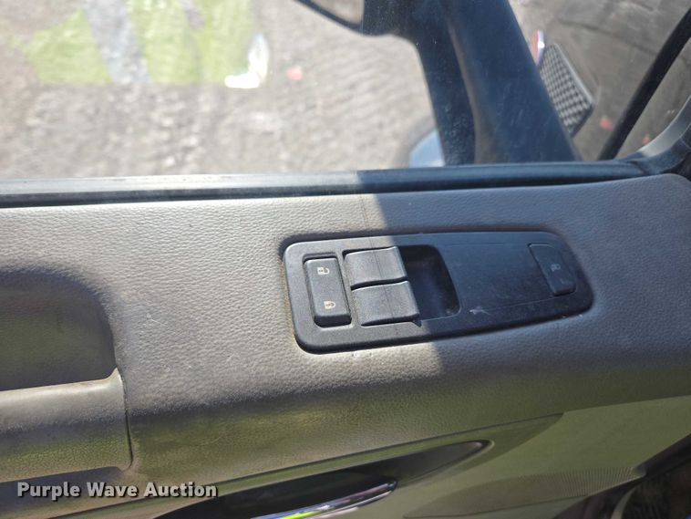 image for item YA1440 2019 Peterbilt 579 semi truck