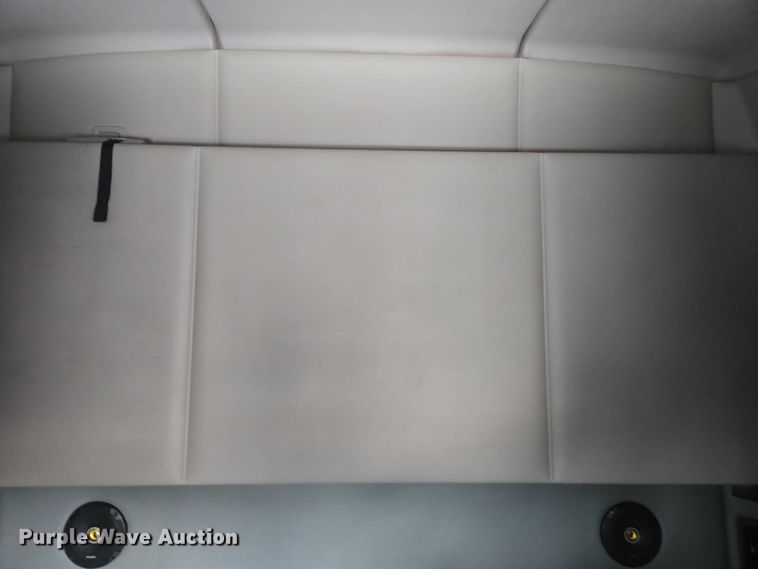 image for item YA1456 2018 Kenworth T680 semi truck