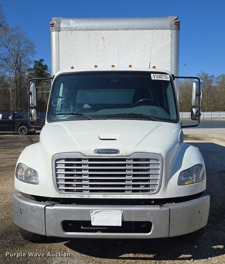 image for item YA1472 2019 Freightliner Business Class M2  box truck