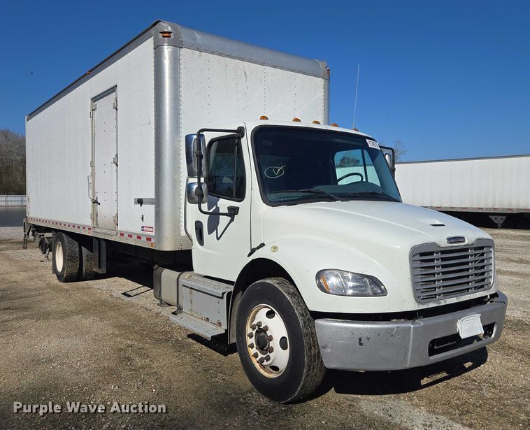 image for item YA1472 2019 Freightliner Business Class M2  box truck
