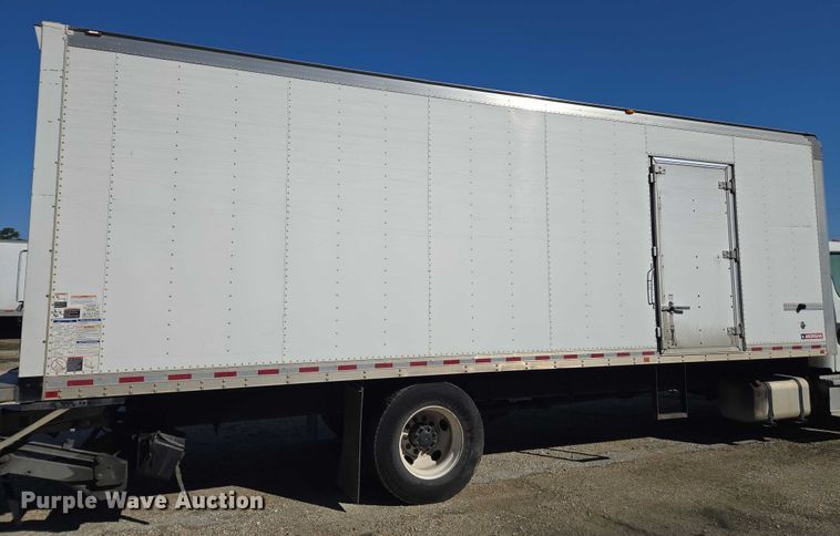 image for item YA1472 2019 Freightliner Business Class M2  box truck