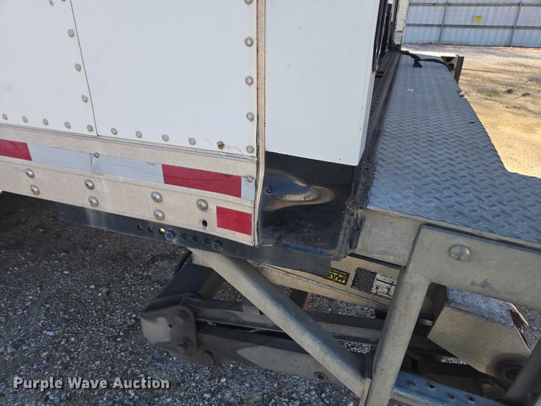 image for item YA1472 2019 Freightliner Business Class M2  box truck