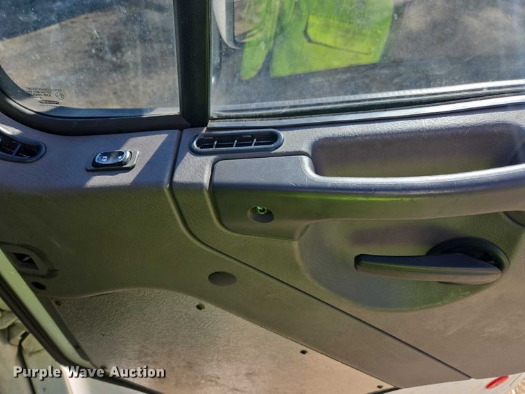 image for item YA1472 2019 Freightliner Business Class M2  box truck