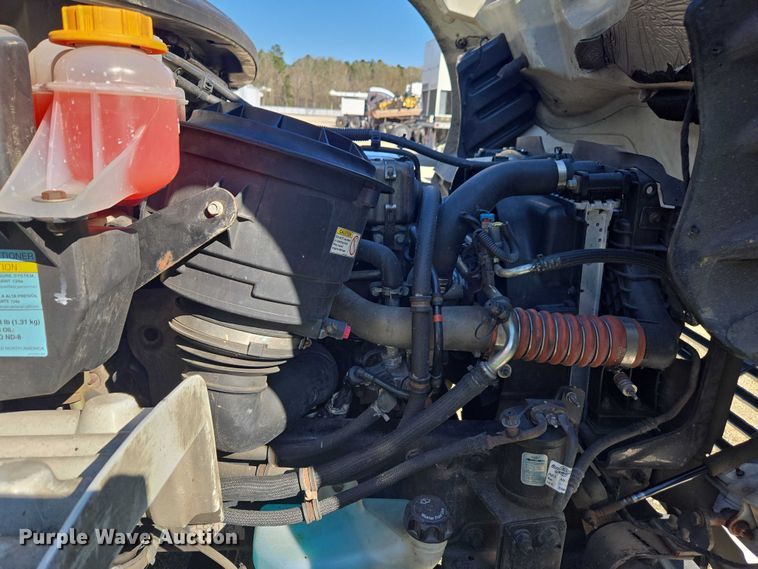 image for item YA1472 2019 Freightliner Business Class M2  box truck