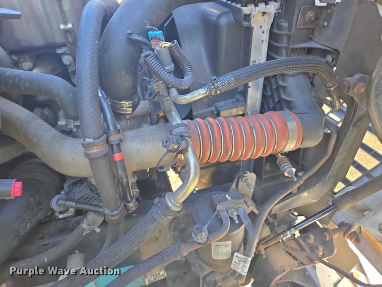 image for item YA1472 2019 Freightliner Business Class M2  box truck