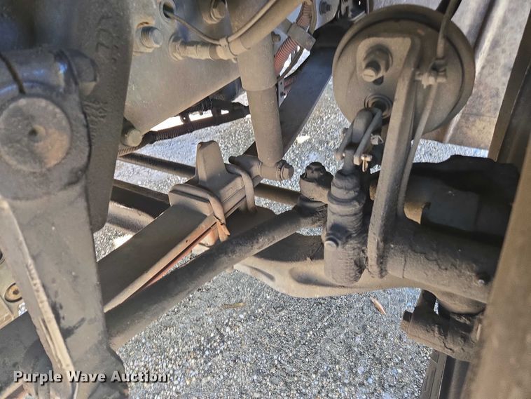 image for item YA1472 2019 Freightliner Business Class M2  box truck