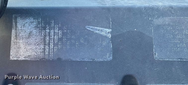 image for item YA1532 2018 Volvo VNL semi truck