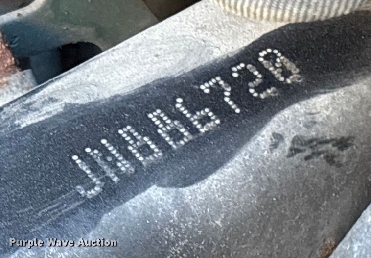 image for item YA1532 2018 Volvo VNL semi truck