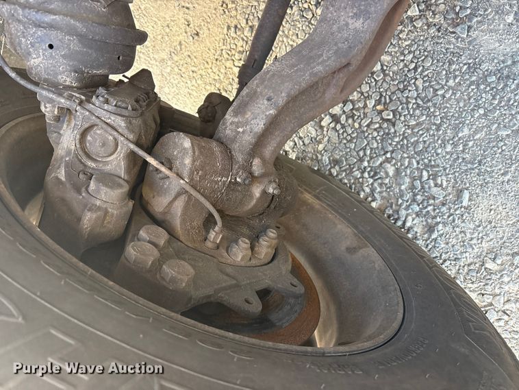 image for item YA1689 2018 International LT625 semi truck