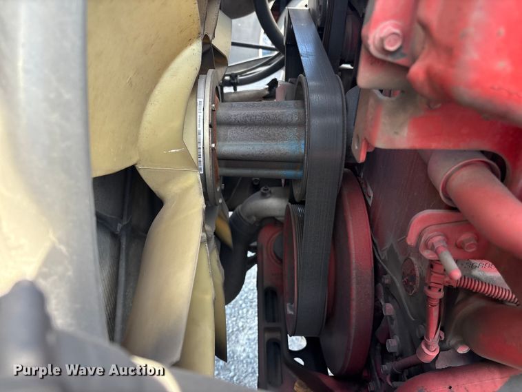 image for item YA1689 2018 International LT625 semi truck