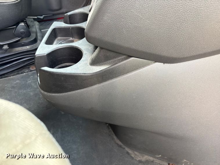 image for item YA1695 2019 International LT625 semi truck