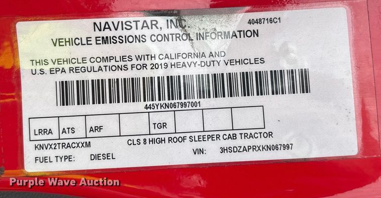 image for item YA1695 2019 International LT625 semi truck