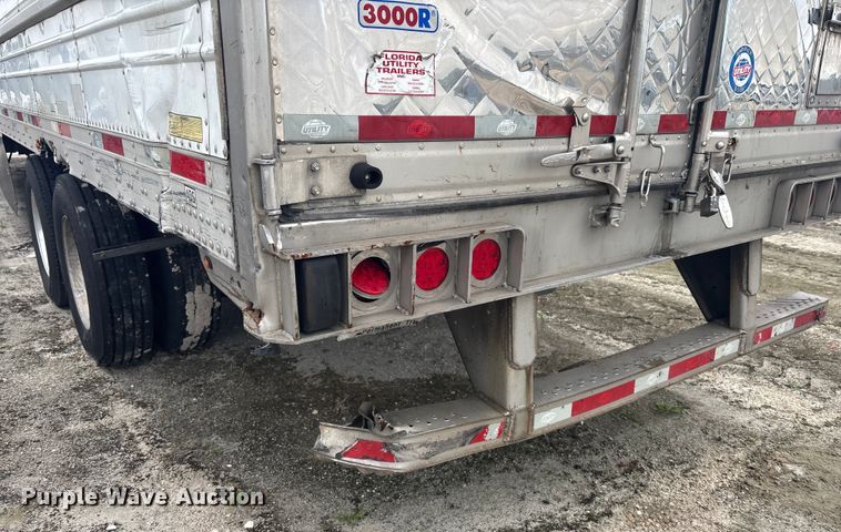 image for item YA1739 2023 Utility VS2RA refrigerated van trailer