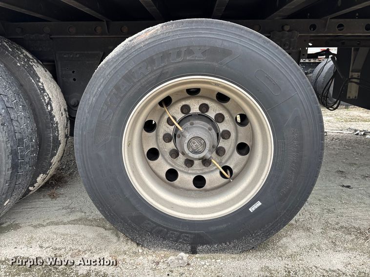 image for item YA1739 2023 Utility VS2RA refrigerated van trailer